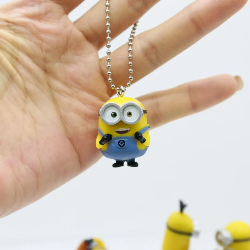 Minions gashapon – Mini figuras colgantes llavero para niños - imagen 3