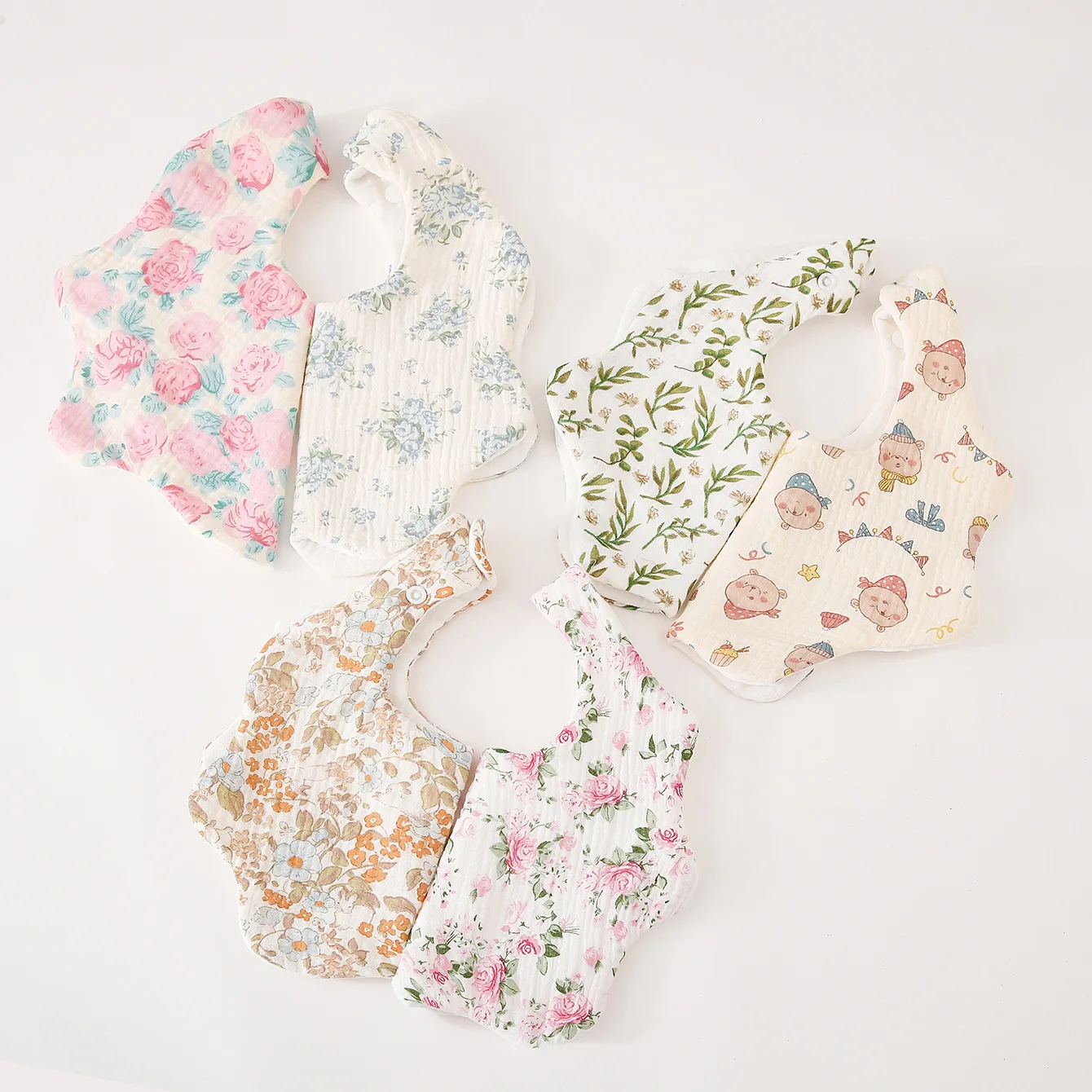Nuevo babero de gasa de algodón de 6 capas para alimentación de bebé, babero con estampado de pétalos para Saliva, paño suave para eructar para recién nacidos, Baberos para niños pequeños - imagen 3