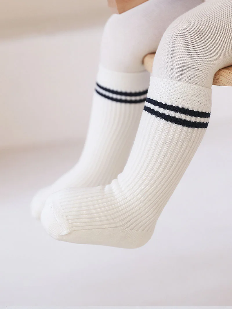 5 par/lote MILANCEL nuevas medias de primavera para niños 0-8T calcetines elegantes Preppy para bebés medias de rayas bloqueadas de Color para niñas - imagen 2