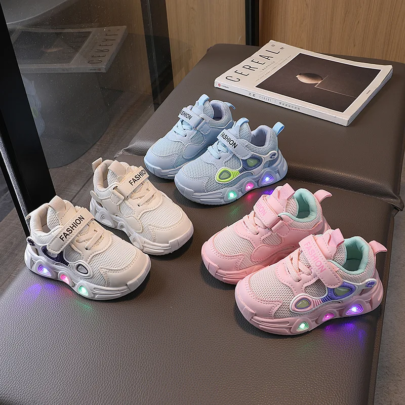 Zapatillas infantiles LED antideslizantes y transpirables con luz - imagen 3