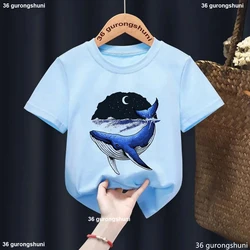 Camiseta estampada luna delfín para bebé y niño - Verano cómodo