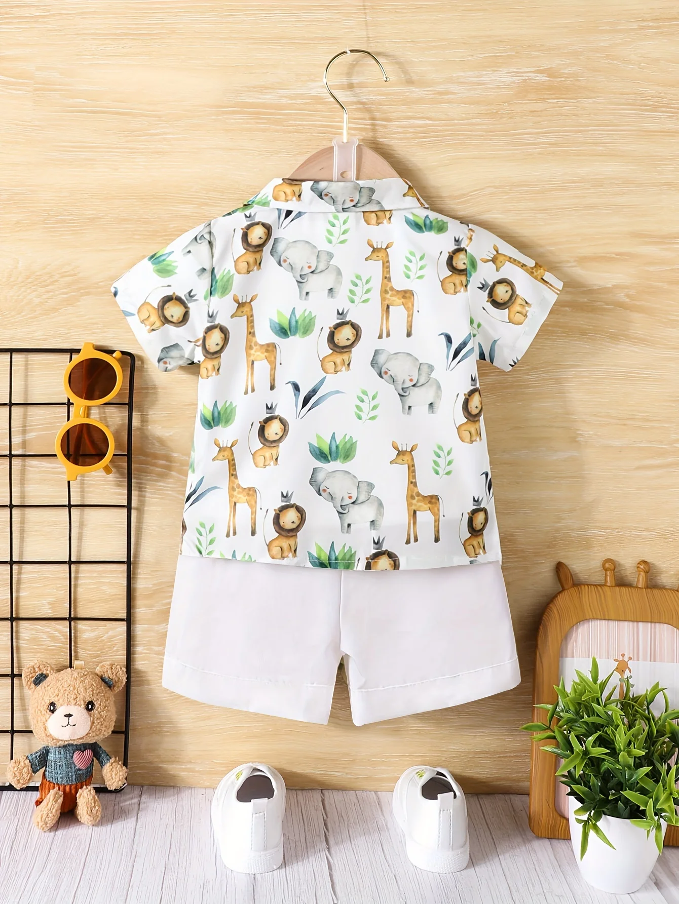 Conjunto de verano niño con camisa tipo viaje y pantalón corto - imagen 5