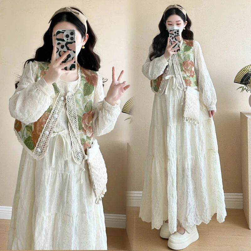 Vestido premamá de primavera con silueta línea elegante - imagen 4