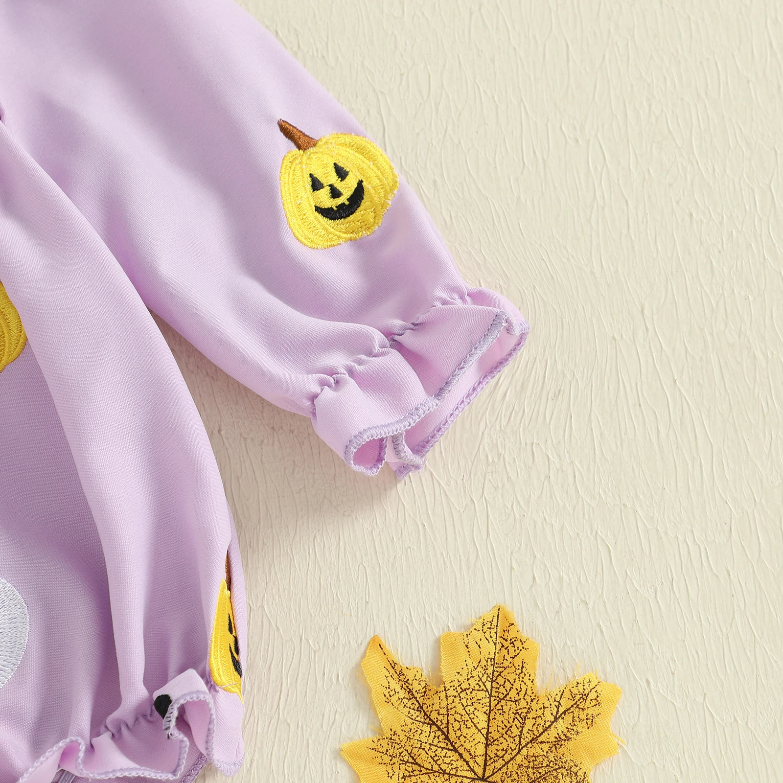 Pelele de Halloween para niña de 0 a 18 meses, mono de burbujas con cuello redondo y volantes de manga larga con bordado de calabaza fantasma - imagen 5