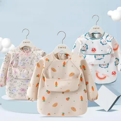 Babero impermeable con capucha reversible y suave para bebé