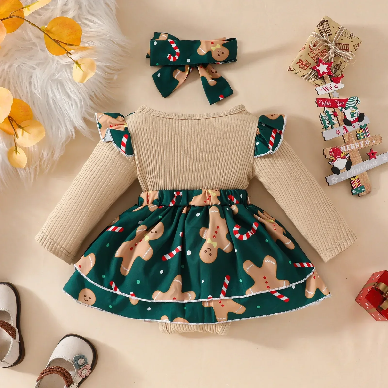 Boina gruesa y versátil de Navidad, media falda a la moda, Top de manga larga, Falda corta de terciopelo, pajarita a cuadros para niña, Otoño Invierno