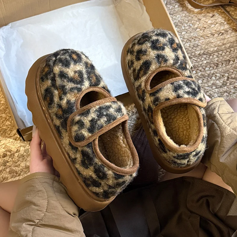 2023 neue Vintage Leopard Flauschigen Hausschuhe Für Frauen Winter Warme Schuhe Dicke Sohle Weiche Plüsch Mädchen Indoor Straße Baumwolle Schuh - imagen 5