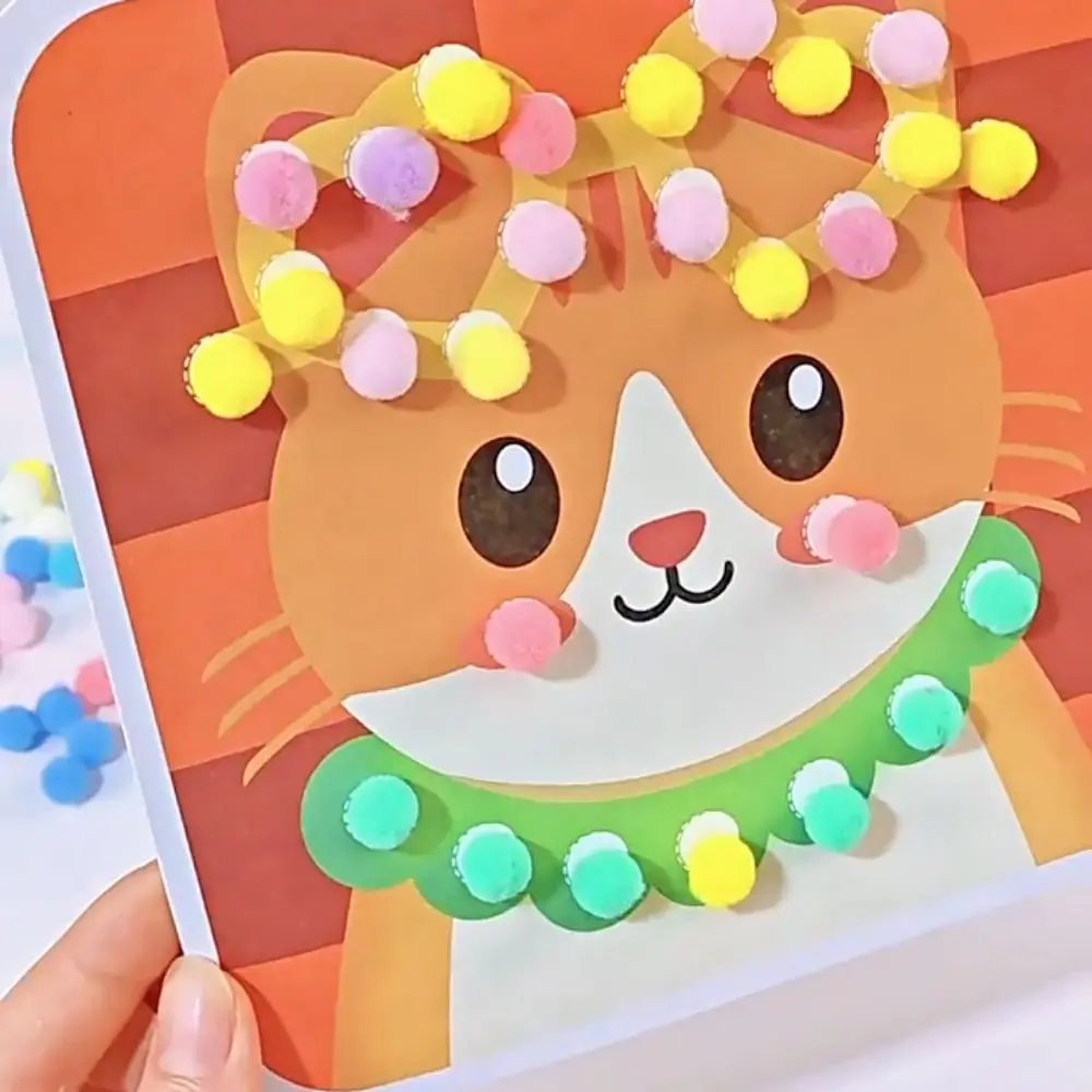 Libro de pegatinas montessori hecho a mano con pompones animales - imagen 5