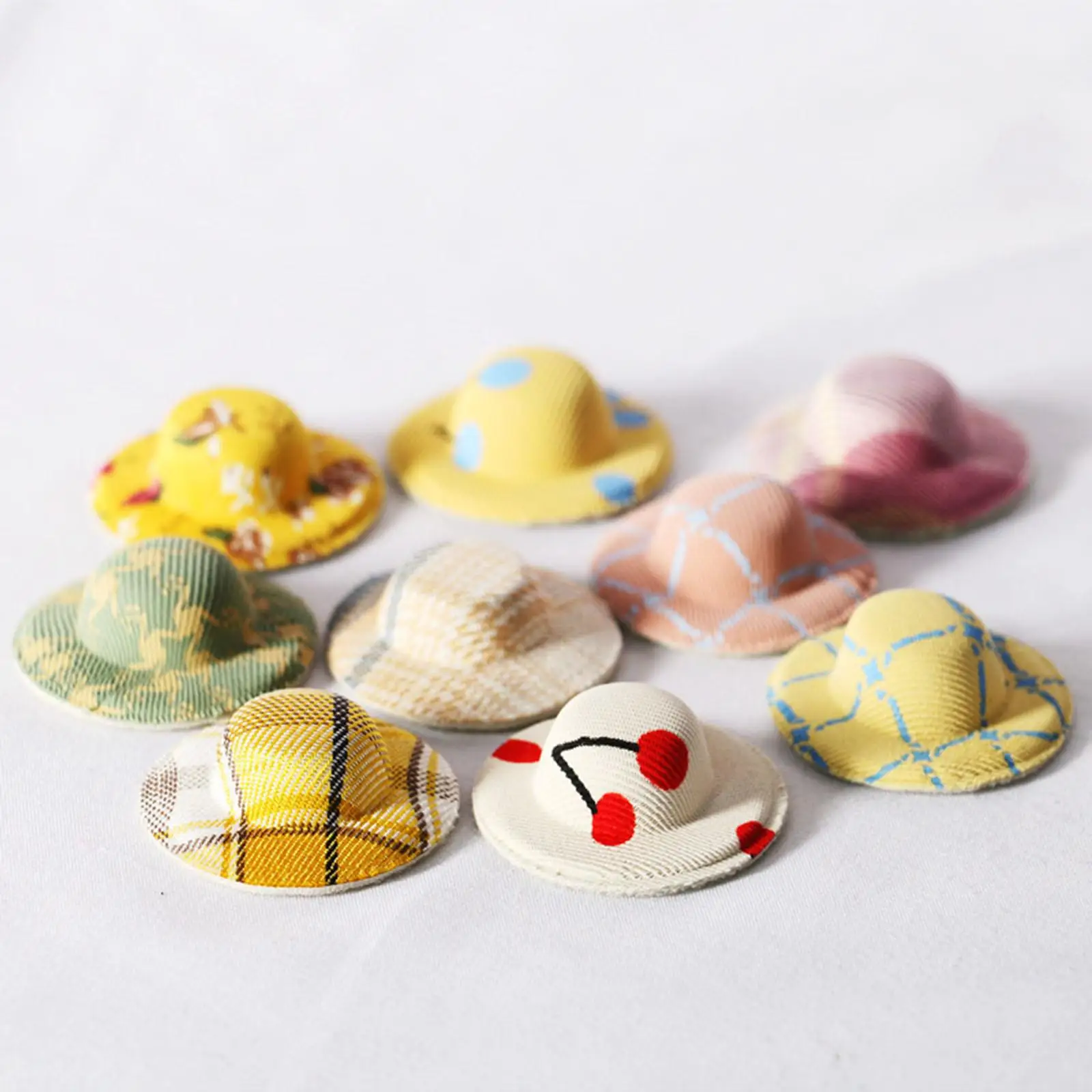 9 Pieces 1:12 1:6 Dollhouse Hats, Simulation Model Accessories Toy, Doll Accessories Decoration for Living Room
