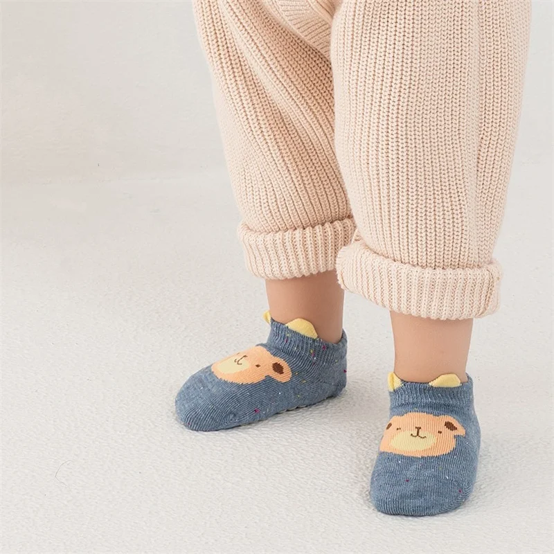 Calcetines antideslizantes para niños y niñas de 0 a 5 años, calcetines con estampado de dibujos animados para recién nacidos, Otoño e Invierno - imagen 3