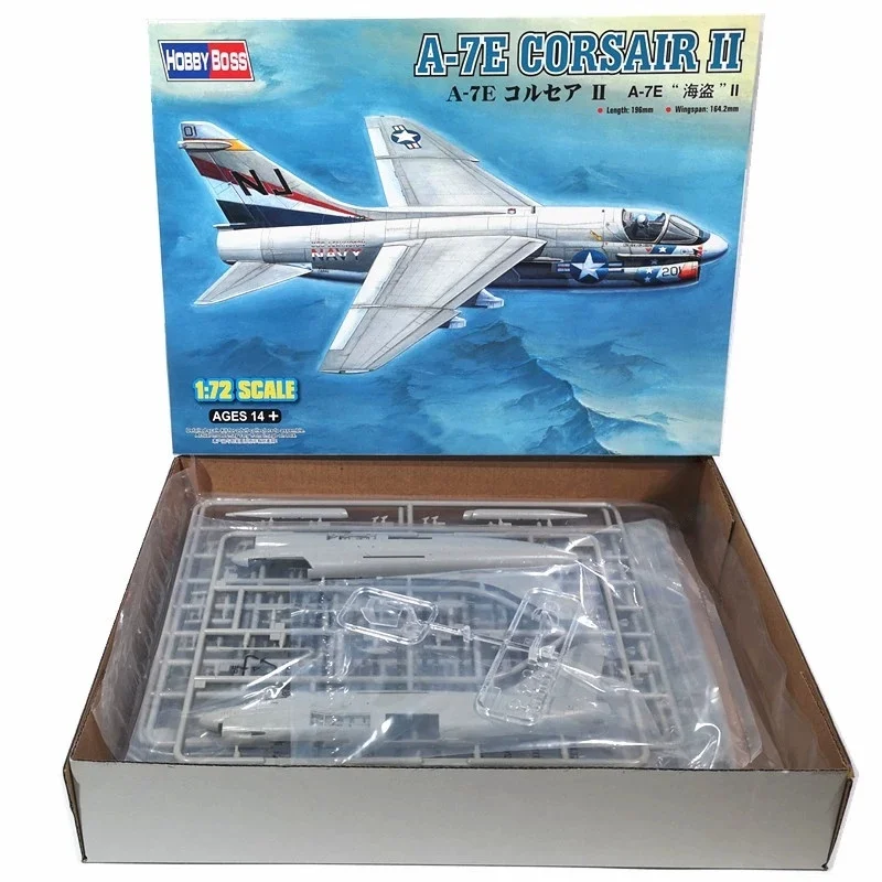 TRUMPETER 1/72 A-7E Corsair Modelo de rompecabezas de ensamblaje de plástico - imagen 2