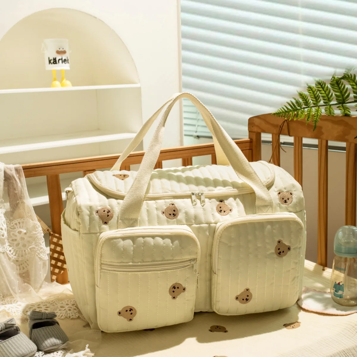 Bolsa de pañales para bebé, bolso de mamá con patrón de bordado de flores de oso bonito, bolso de pañales con cremallera de tela de algodón Beige para bebé, nuevo bolso de equipaje - imagen 2