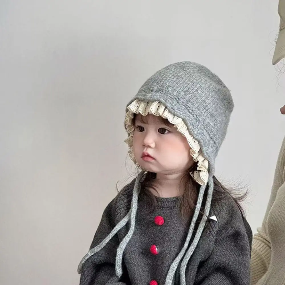 Gorro suave y cálido a prueba de viento para bebé, gorro más cálido con bordes de encaje, protección para los oídos, gorro grueso con protección para los oídos para exteriores - imagen 5