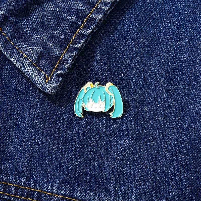 Hatsune-Pin de esmalte Miku, broches de Anime, sombrero de Metal creativo, Pin de solapa, ropa de dibujos animados, mochila, accesorios de joyería, regalos - imagen 3