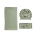 Gray green