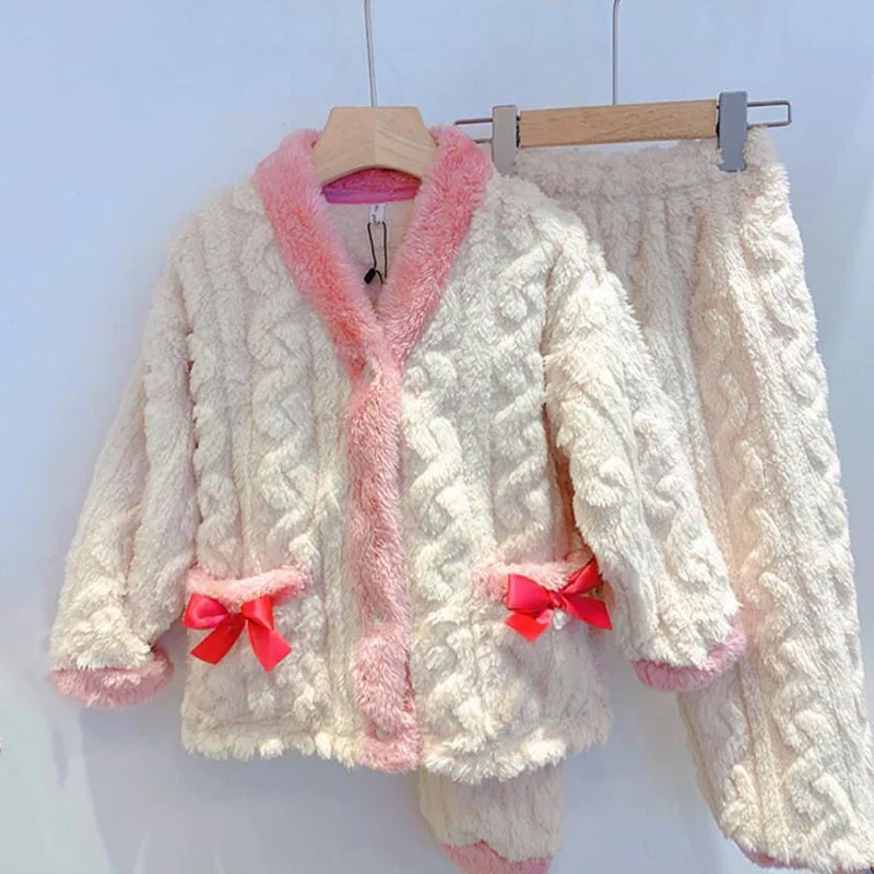 Ropa de hogar para niña con un solo pecho y cuello en V, pijamas de Franela suave, pantalones, traje de dos piezas, conjunto de pijamas para niños medianos y grandes - imagen 4