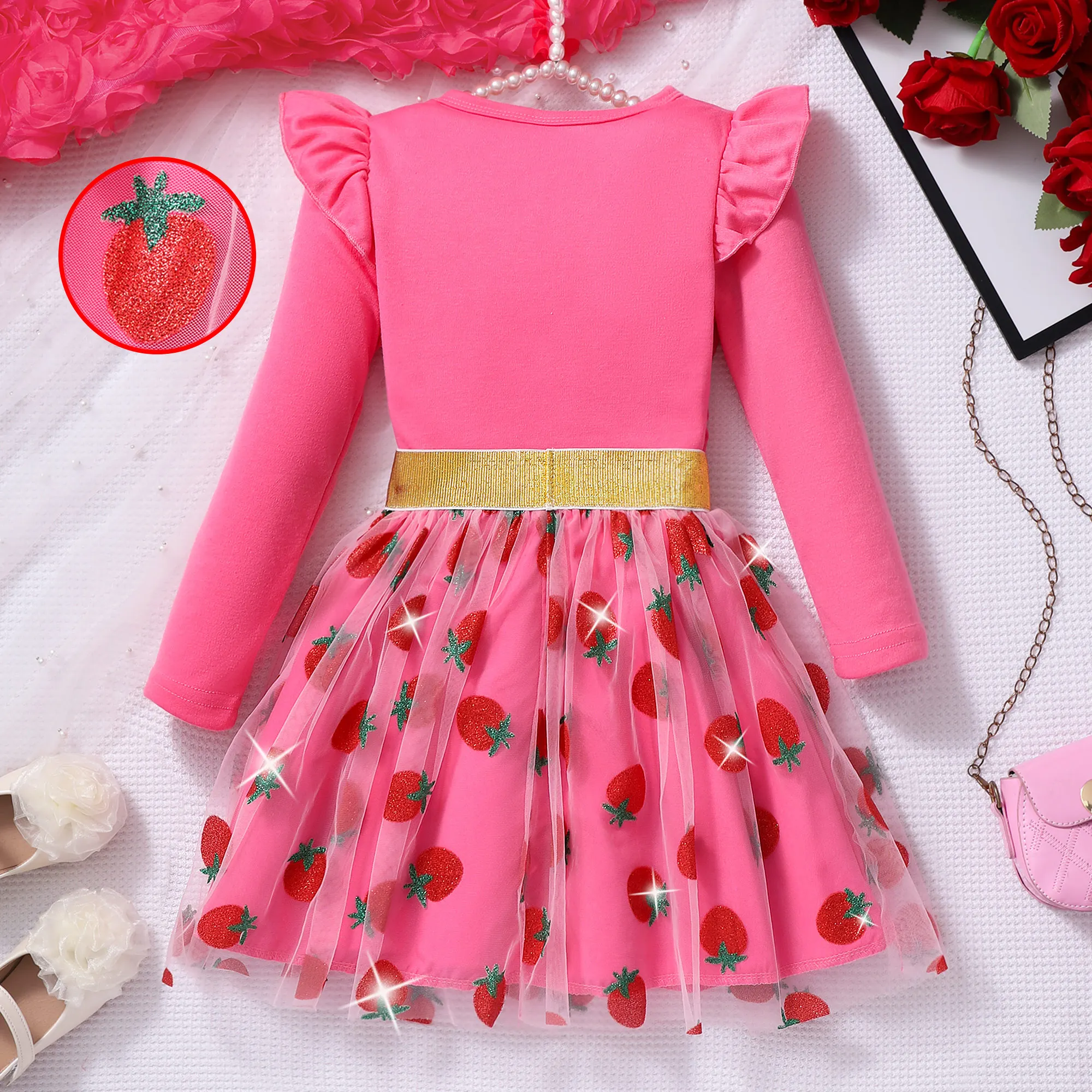 Conjunto niña fresa camiseta manga larga y falda de malla rosa - imagen 3
