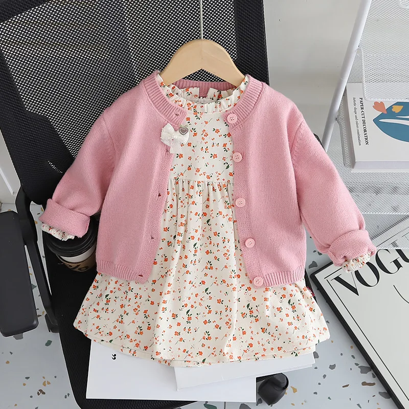 Conjunto de cárdigan y vestido floral para niña en otoño - imagen 3