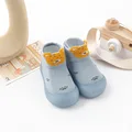 pale blue animal