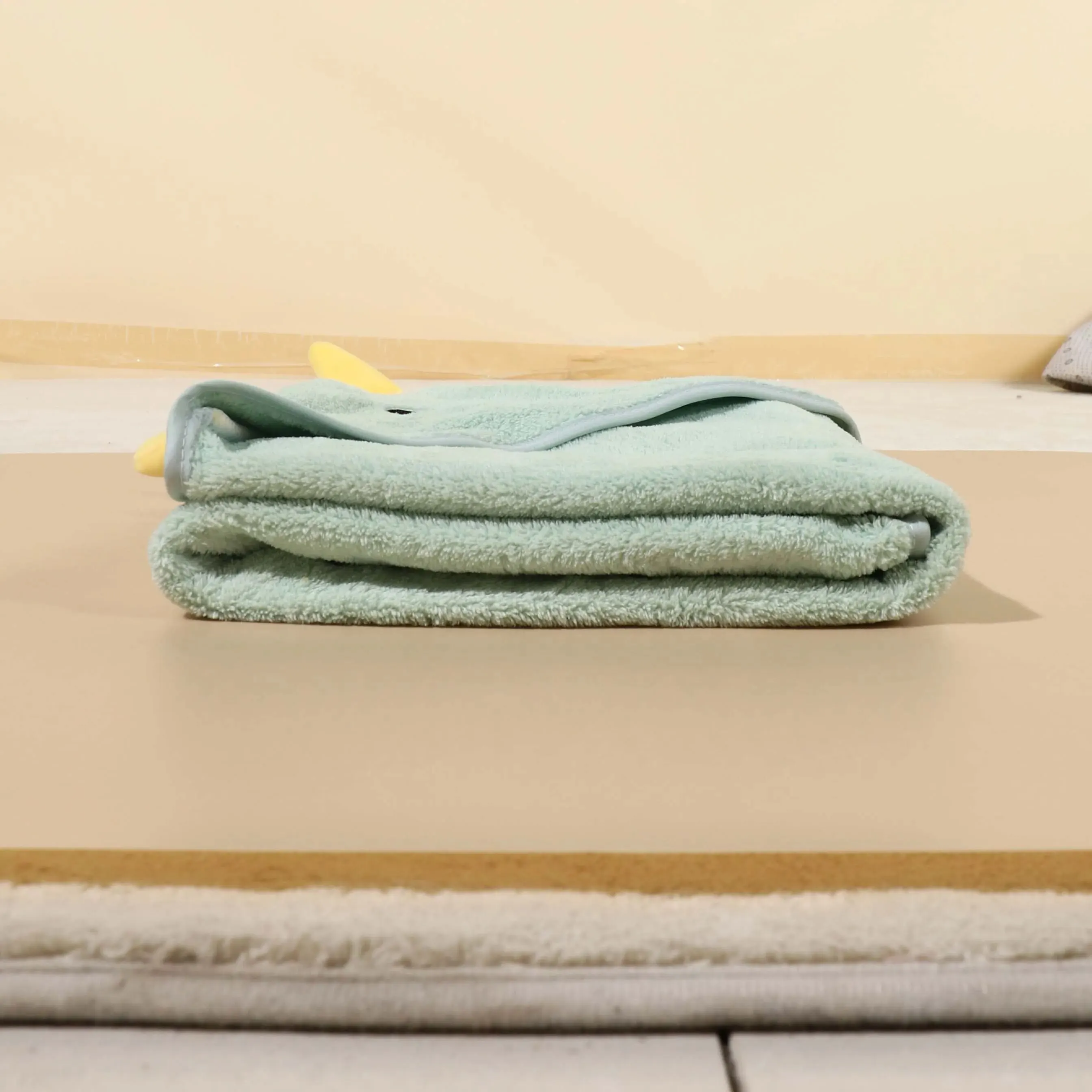 Toalla con capucha para bebé – Algodón suave y absorbente - imagen 4
