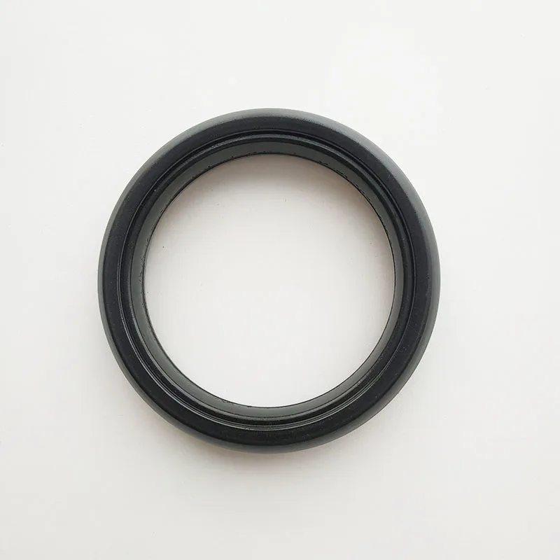 1 tyre for Mitu
