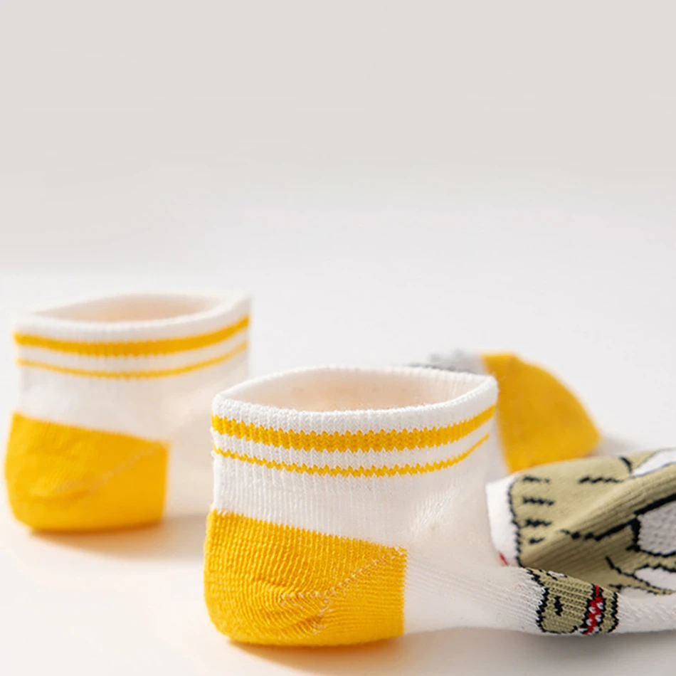 5 pares de calcetines finos y transpirables con dibujos de dinosaurios para niños, adecuados para primavera y verano, malla para clima fresco, diseño máximo y cómodo - imagen 5