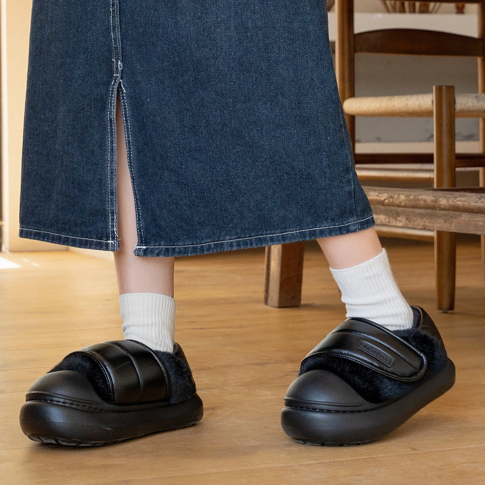 Zapatos de calle cálidos de algodón para mujer, botas de nieve esponjosas de invierno, suela gruesa, piel sintética suave, botas cortas para caminar a diario para niñas - imagen 3
