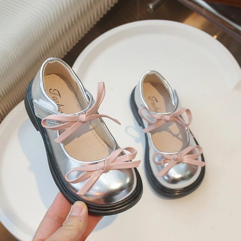 Sandalia de cuero antideslizante para niña – estilo otoño elegante - imagen 2