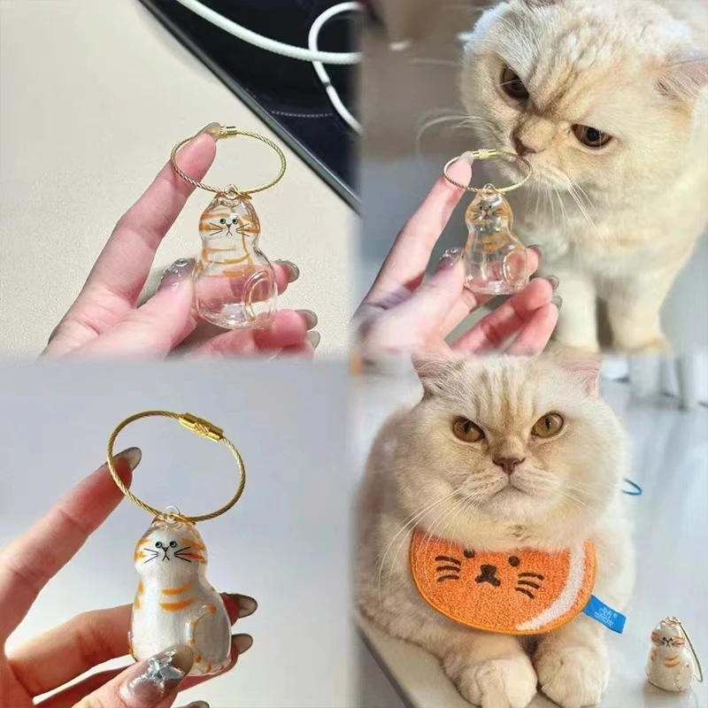 En stock, cápsula de enlace brillante, juguetes kawaii transparente, contenedor de piel de mi mascota, colgante de gato Siamese Tabby Hachi, figuras de colección - imagen 2