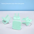 3 plugs green