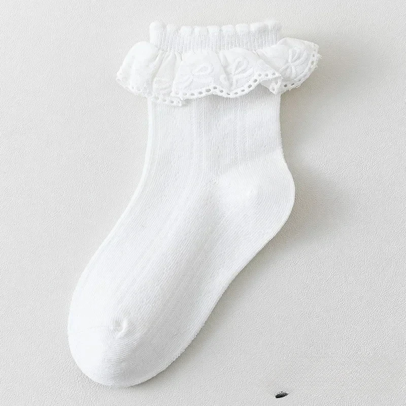 3 pairs white