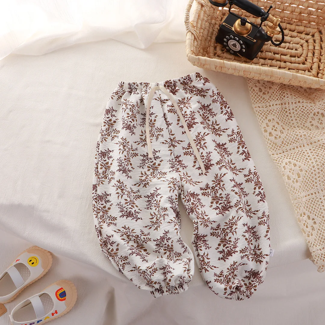 Pantalones antimosquitos para niños, pantalones informales sueltos finos y transpirables de verano para niñas, pantalones con estampado de amor coreano para bebés - imagen 2