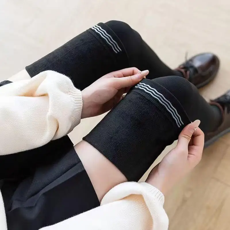 Calcetines largos hasta la rodilla con almohadilla de silicona, calcetines antideslizantes hasta el muslo, medias cálidas de tubo alto para otoño e invierno - imagen 2