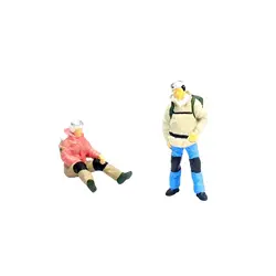 Figuras trepadoras en miniatura para casa de muñecas