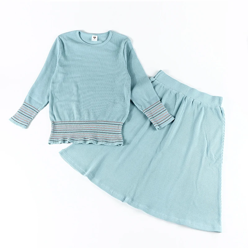 Top y falda de algodón acanalado para niña, ropa a juego para la familia, camisa de manga larga, otoño e invierno, novedad de 2022 - imagen 3