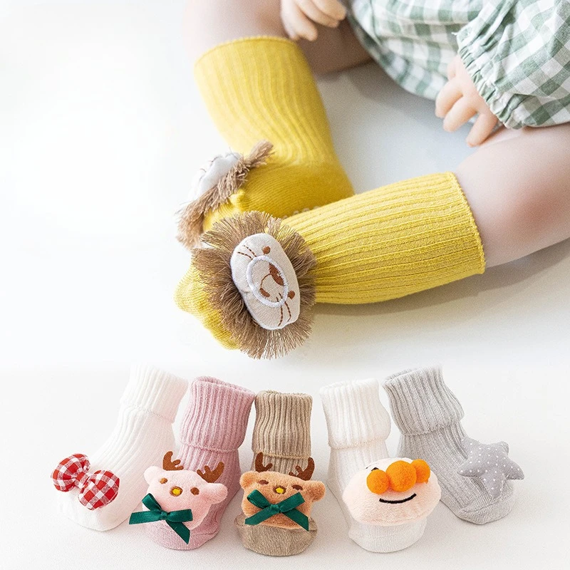Calcetines bonitos de animales de dibujos animados para bebé, calcetines de algodón para suelo de bebé, medias de punto antideslizantes informales coreanas para recién nacidos y niños pequeños