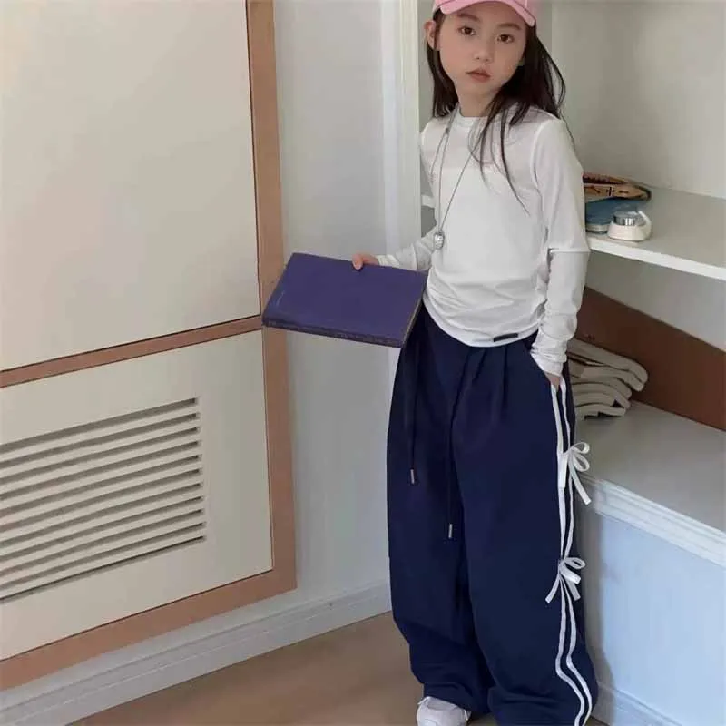 Chándal infantil con pajarita de algodón suave - imagen 2
