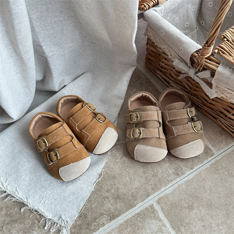 Zapatos informales para bebés y niños, zapatos ligeros para primavera y otoño, cómodos, antideslizantes, suela suave, para niños pequeños