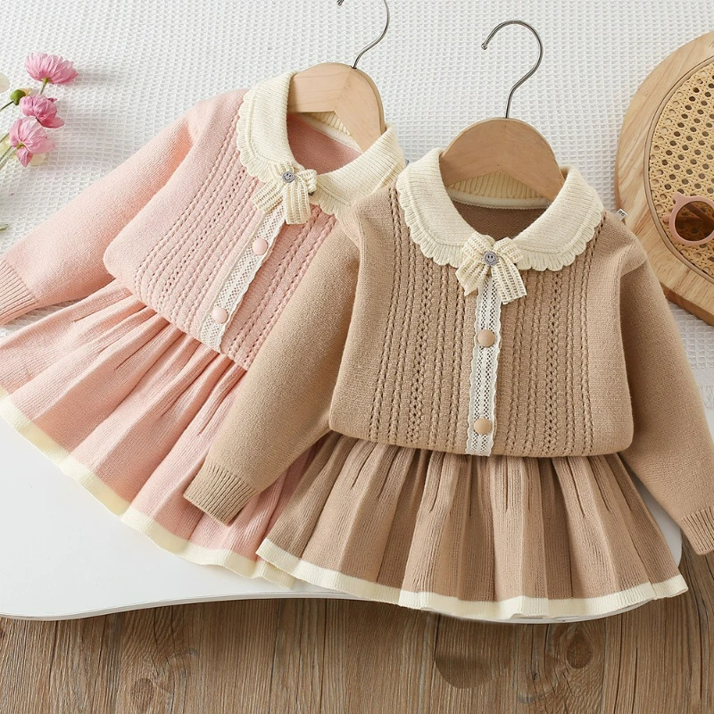 Nuevo conjunto de vestido de otoño e invierno para niñas, versión coreana elegante, cárdigan de punto con cuello de encaje, conjunto de dos piezas para niños