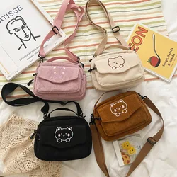 Bandolera de oso bordada para niña – Estilo divertido