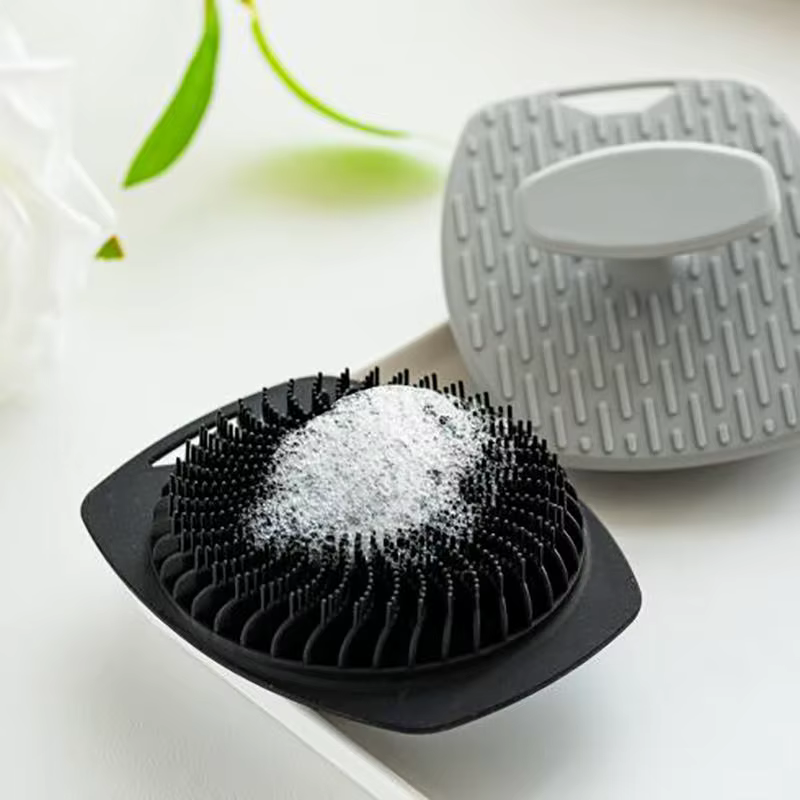Cepillo exfoliante de silicona suave para bebés – Baño y masaje - imagen 4