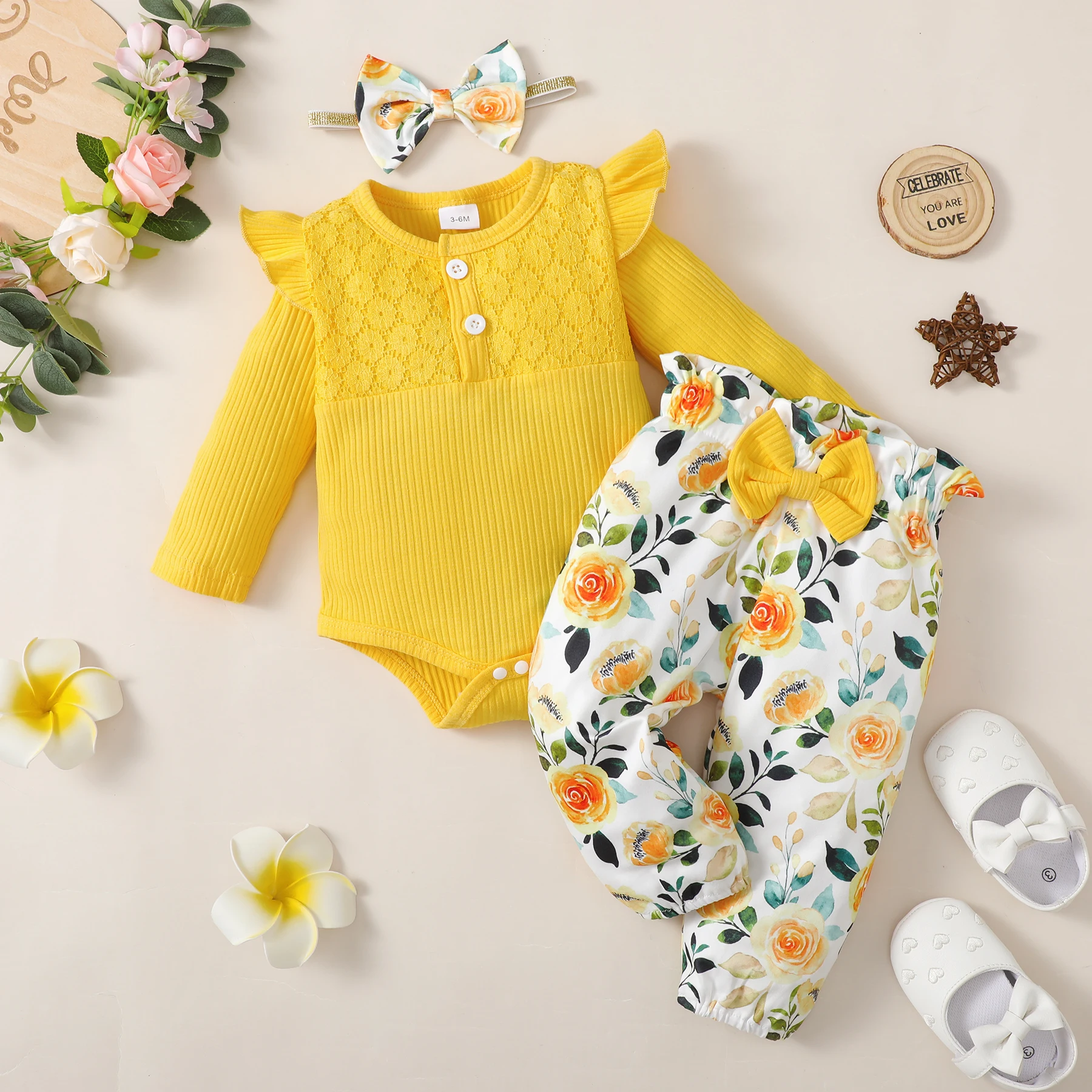 Ropa de primavera, conjuntos de ropa para niña recién nacida, mono amarillo de manga larga + pantalón de flores + diadema, trajes de 3 uds para niña pequeña