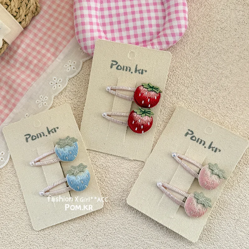 2 unids/set dulce moda fresa Clip de pelo para niña lindo bordado tela niños BB Clip sombreros para niños accesorios para el cabello - imagen 3