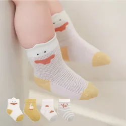 Calcetines transpirables de malla fina con pato animado para bebés