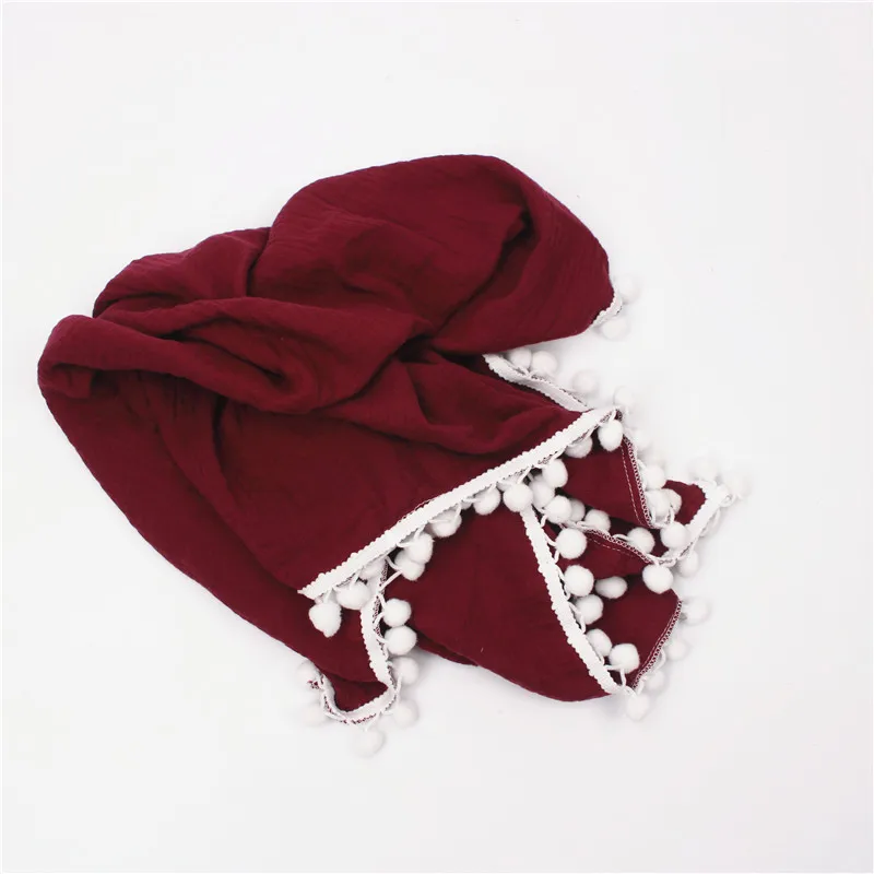 Dark Red-Pom