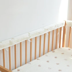 Protector de cuna de algodón antimordida – Bordado suave para bebé