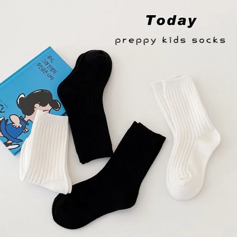 4 par/set deportivo simplicidad niños niño niña calcetín moda Color blanco negro calcetín hasta la pantorrilla para niños Primavera Verano calcetín escolar suave - imagen 3
