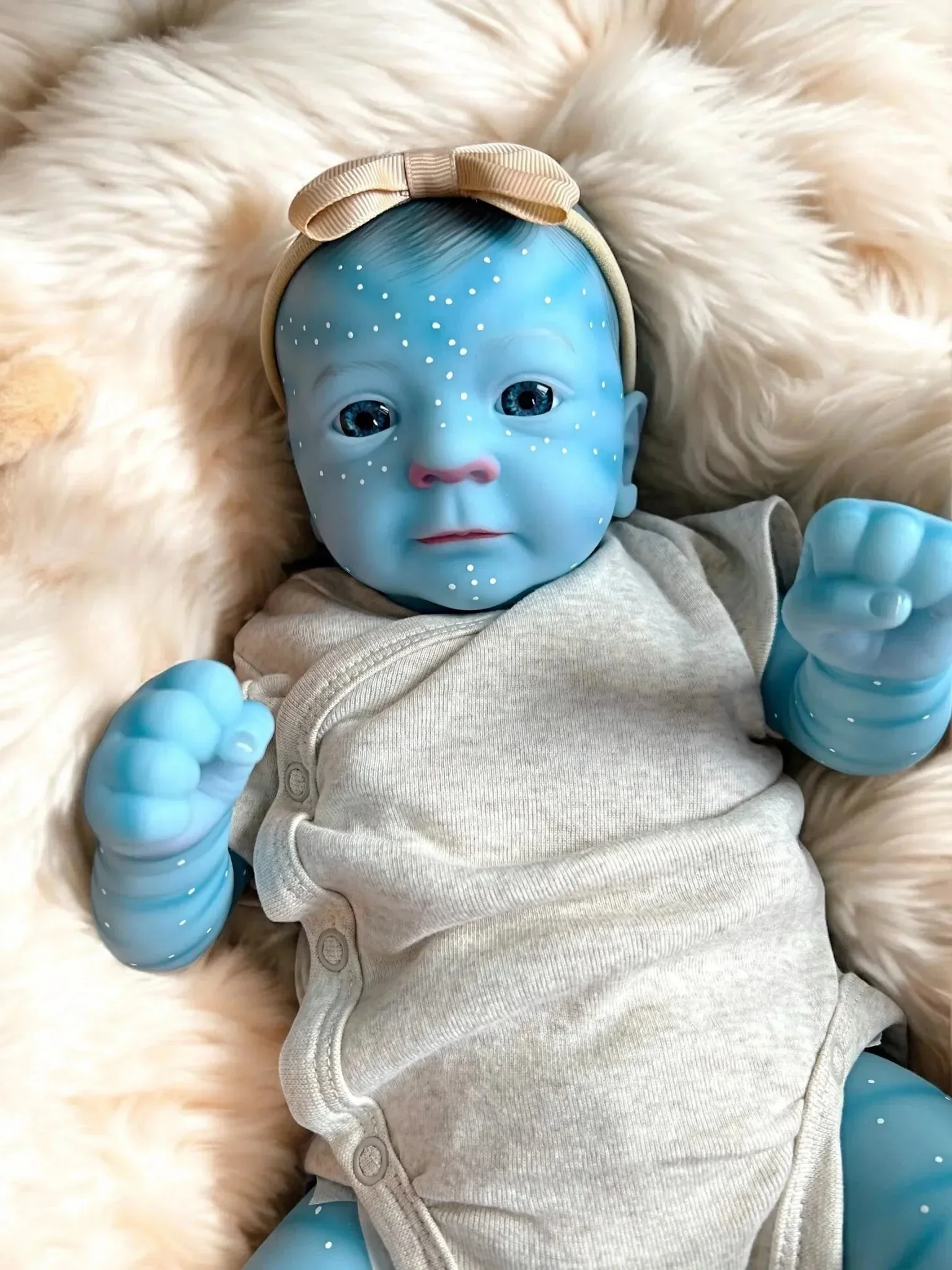 Muñeca reborn Felicia piel de vinilo suave - imagen 5