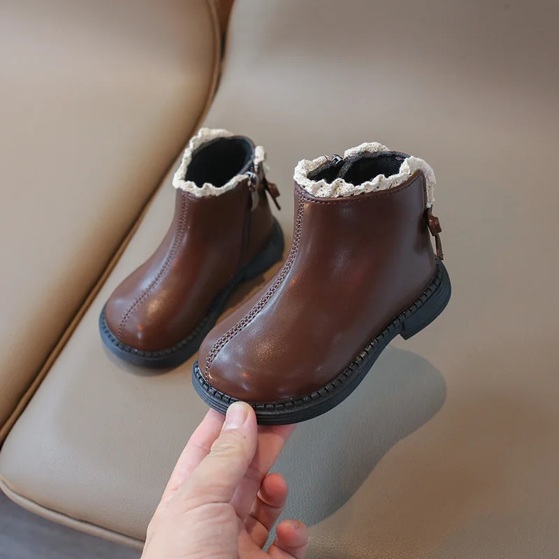 2025 Bota para niña Otoño e Invierno botines cortos para niños Zapatos de princesa de cuero PU Botas cálidas de algodón para bebé Zapatos Niña - imagen 4