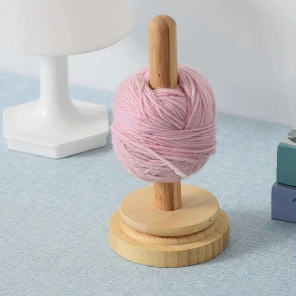 Organizador de ovillos de madera: giratorio vertical artesanal - imagen 4